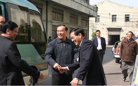 呂祖善省長(zhǎng)來我集團(tuán)公司調(diào)研，加快發(fā)展裝備制造業(yè)